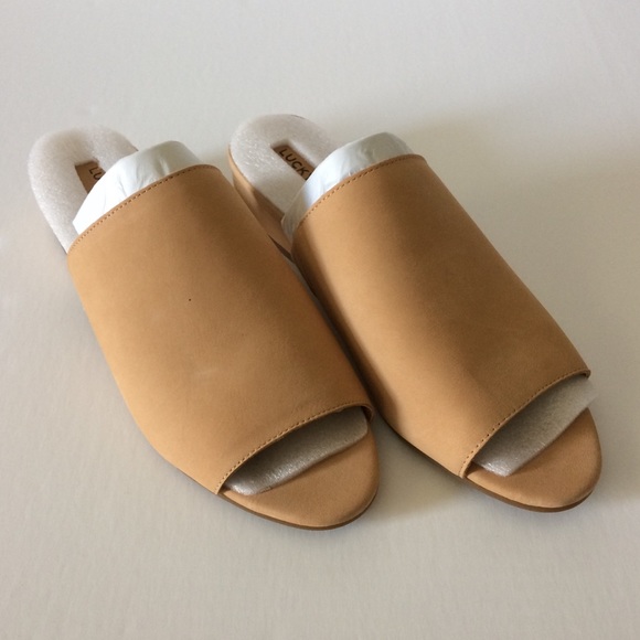 ❌ SOLD ❌ Lucky Brand Florent slides sandals - Picture 2 of 8